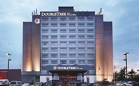 Doubletree Hotel in Springfield Missouri